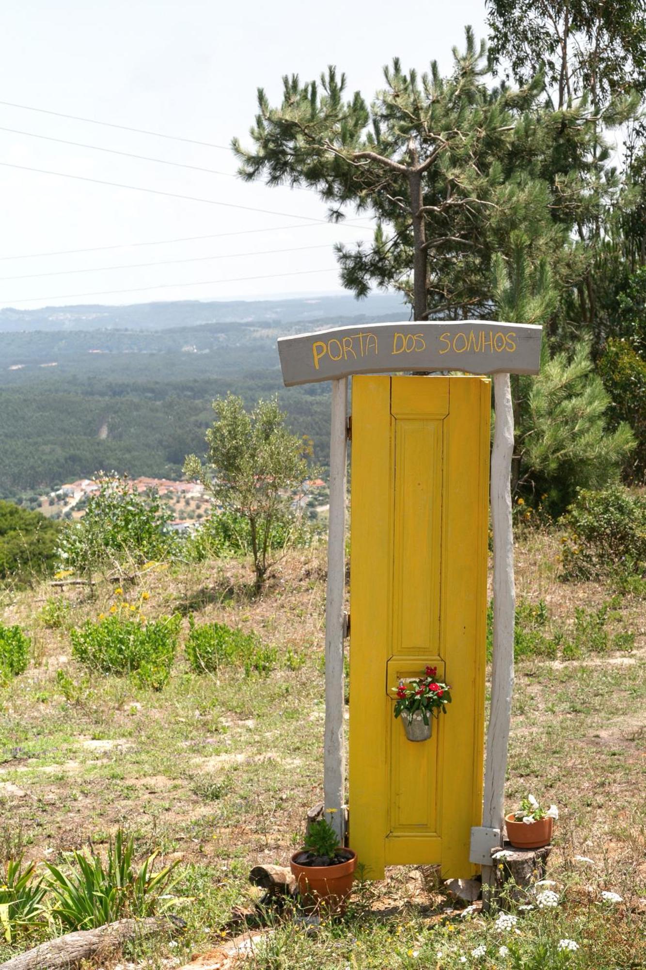 Casa Trilhos Da Serra Alcobertas Екстериор снимка